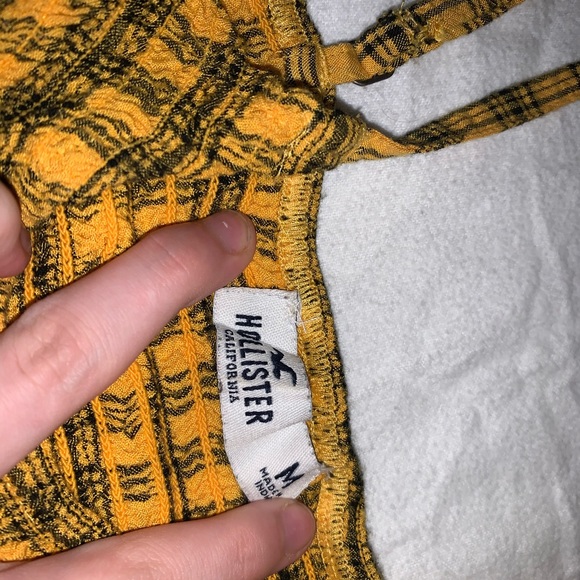 Clueless tank top 💋💛 - Picture 2 of 2